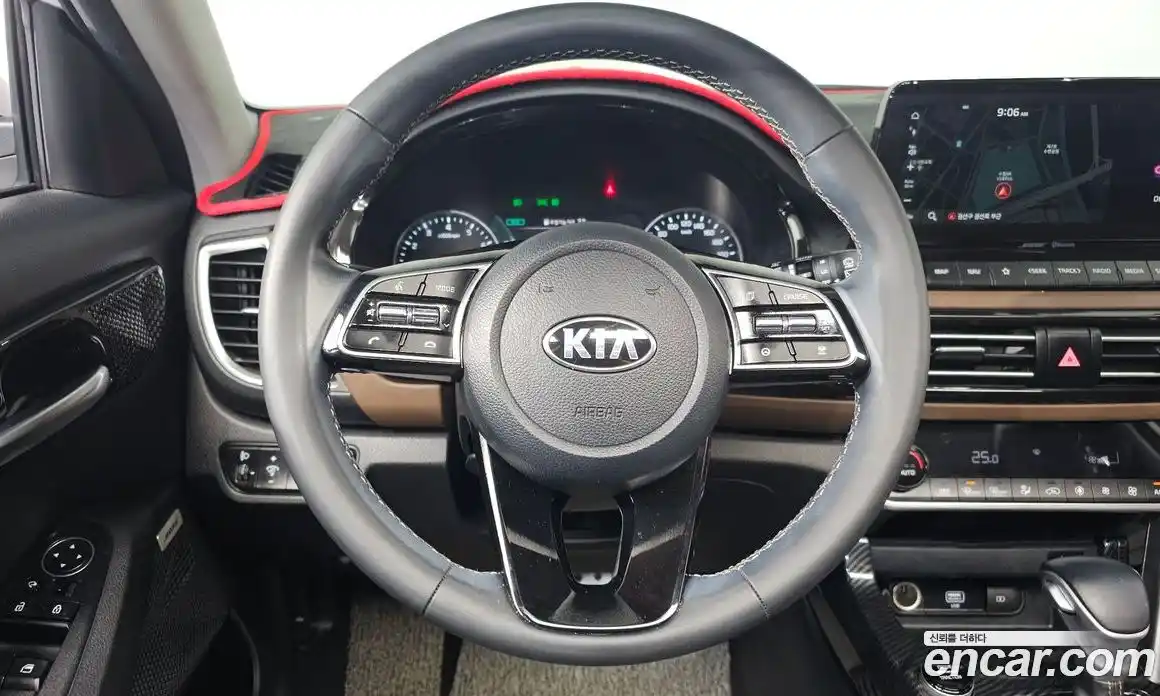 Kia Seltos 2022 1.6 Автомат в Москве № 131716, фото 17