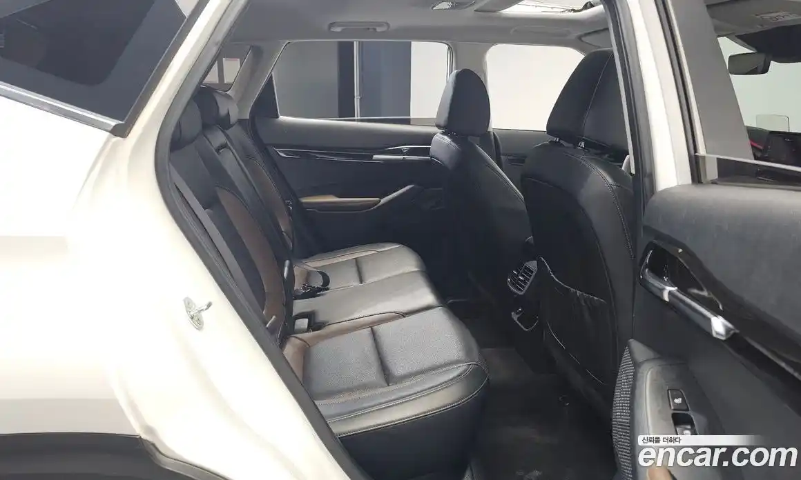 Kia Seltos 2022 1.6 Автомат в Москве № 131716, фото 18