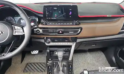 Kia Seltos 2022 1.6 Автомат в Москве № 131716, миниатюра 6