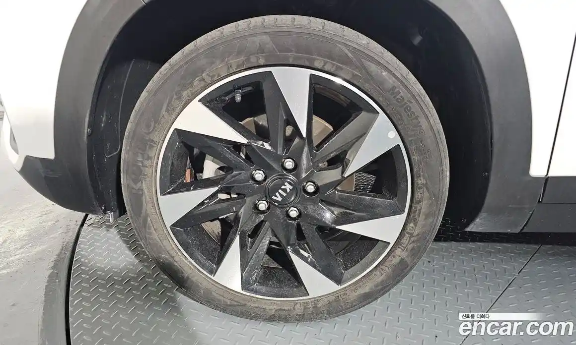 Kia Seltos 2022 1.6 Автомат в Москве № 131716, фото 8