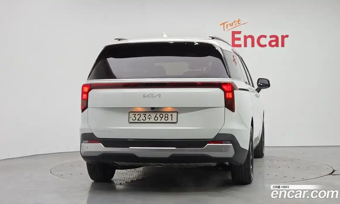 Kia Canival 2024 2.2 Автомат в Москве № 132029, фото 12