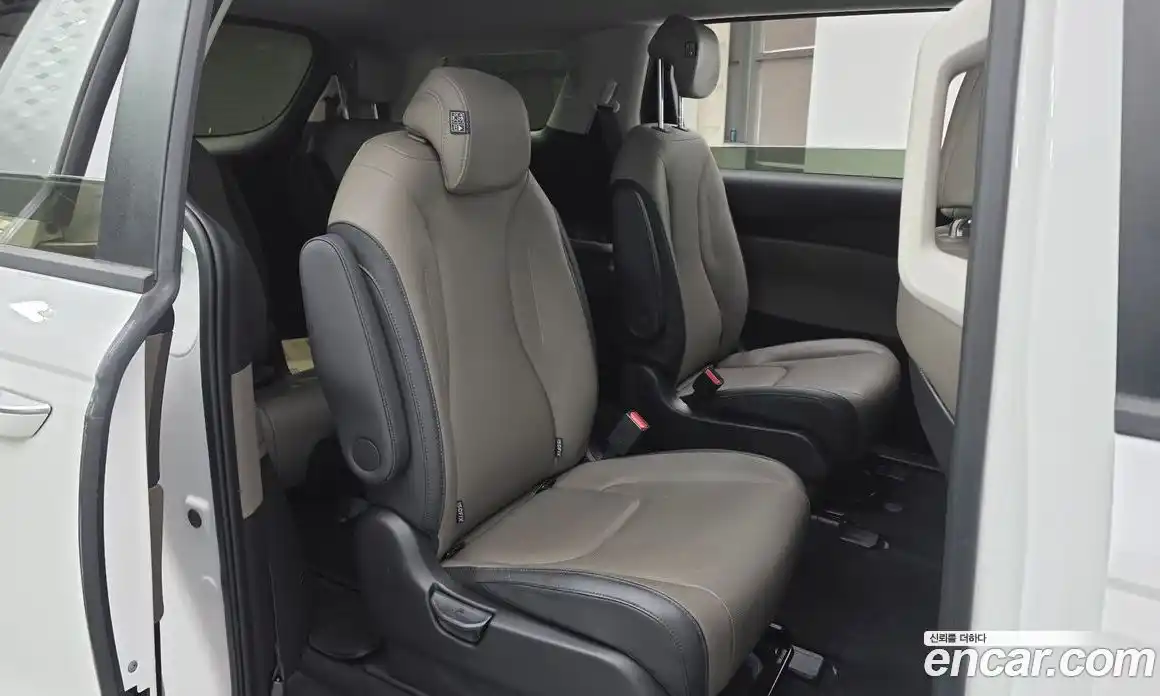 Kia Canival 2024 2.2 Автомат в Москве № 132029, фото 20