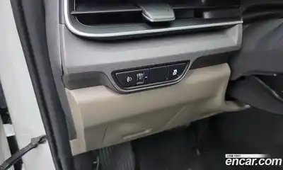 Kia Canival 2024 2.2 Автомат в Москве № 132029, миниатюра 8