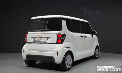 Kia Ray 2023 1.0 Автомат в Москве № 132777, миниатюра 2