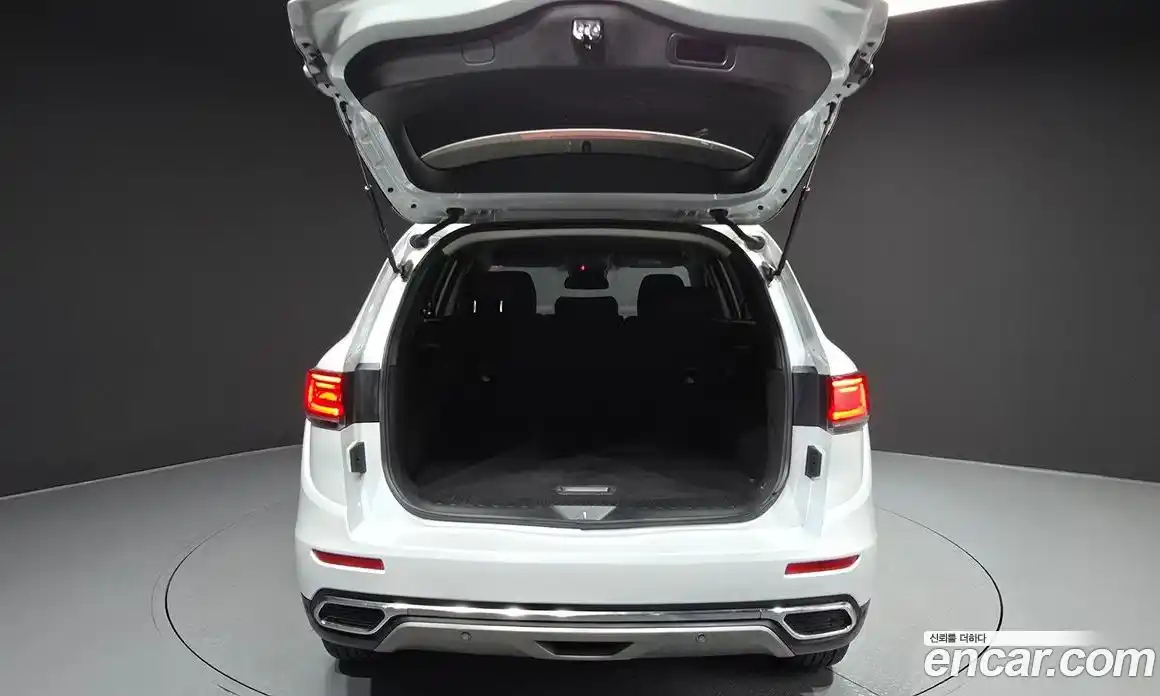 Renault QM6 2023 2.0 Автомат в Москве № 135284, фото 20