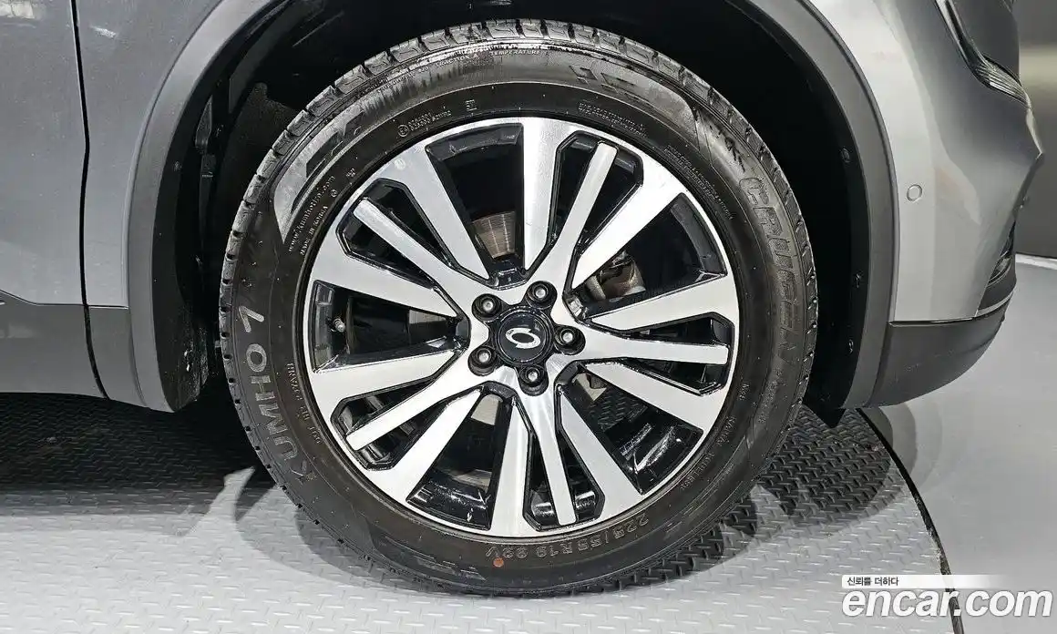 Renault QM6 2023 2.0 Автомат в Москве № 139019, фото 19