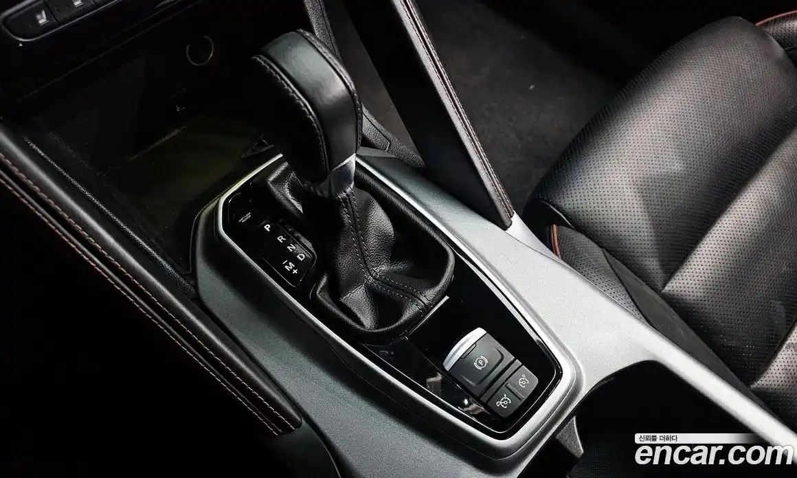 Renault QM6 2023 2.0 Автомат в Москве № 139019, фото 10