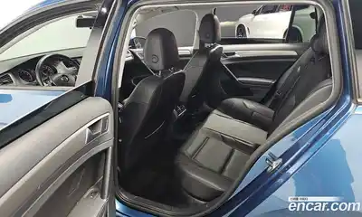 Volkswagen Golf 2015 1.8 Автомат в Москве № 139894, миниатюра 12