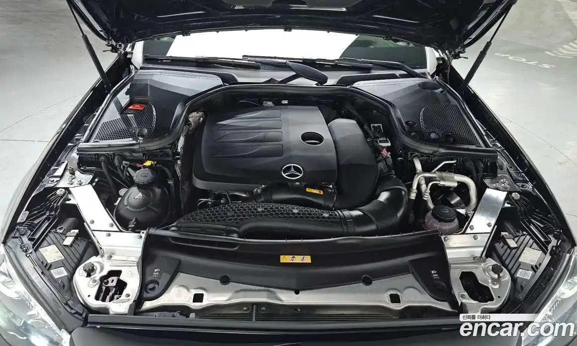 Mercedes-Benz E-Class 2022 2.0 Автомат в Москве № 139977, фото 18