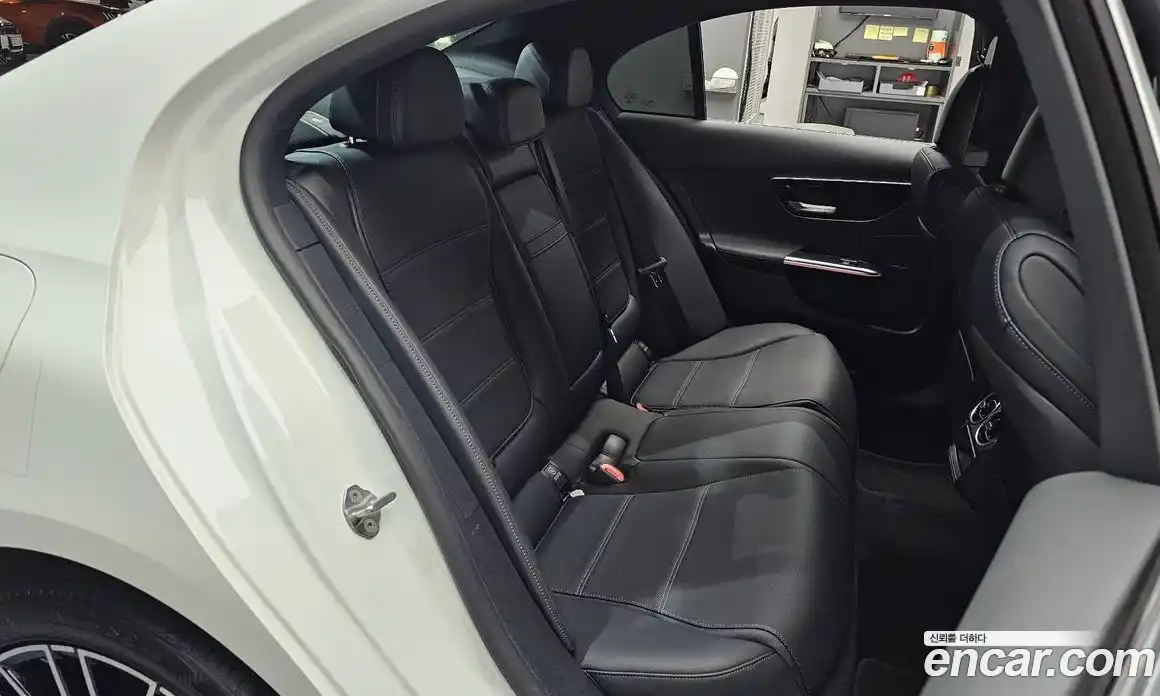 Mercedes-Benz C-Class 2023 2.0 Автомат в Москве № 141313, фото 11