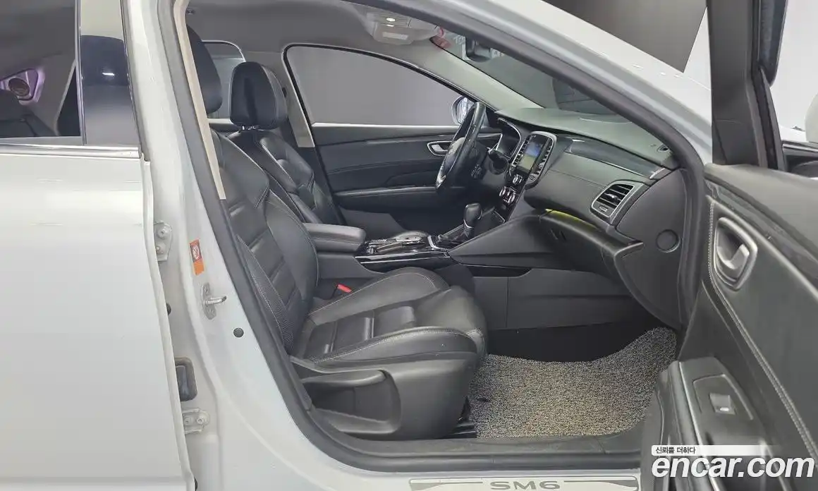 Renault SM6 2019 2.0 Автомат в Москве № 146109, фото 9