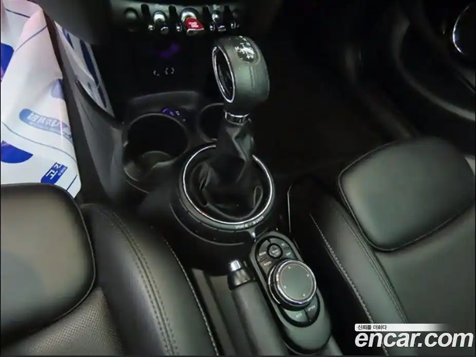 Mini Cooper 2016 1.5 Автомат в Москве № 148876, фото 11