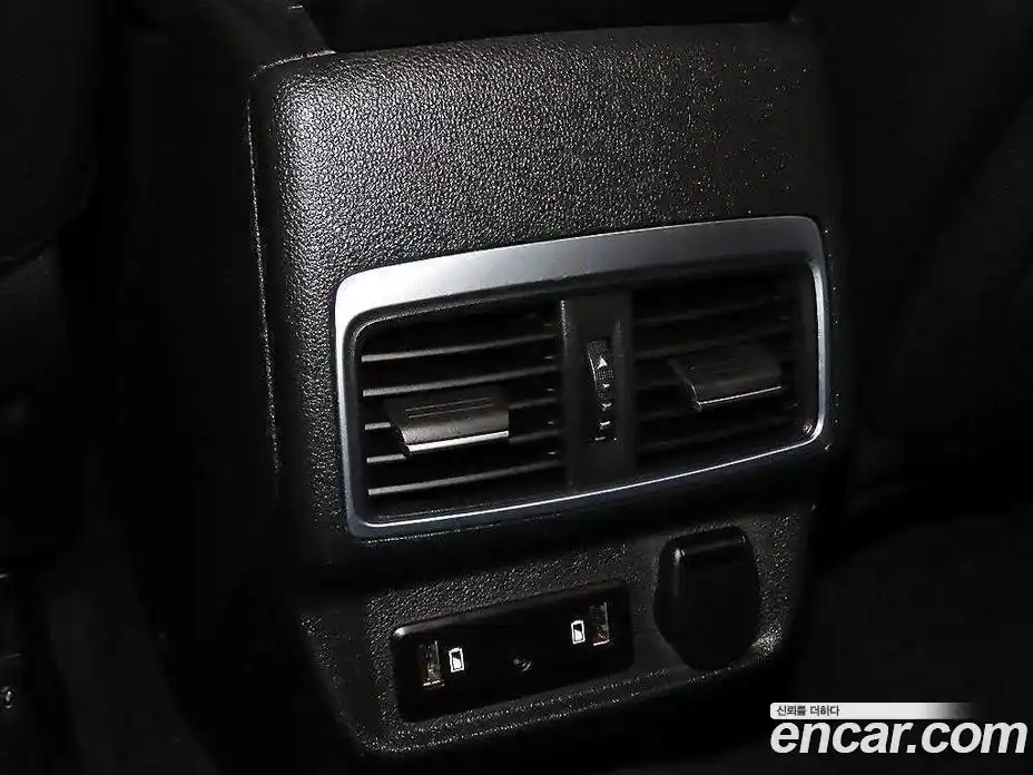 Renault QM6 2017 2.0 Автомат в Москве № 152894, фото 12