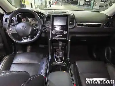 Renault QM6 2017 2.0 Автомат в Москве № 152894, миниатюра 9
