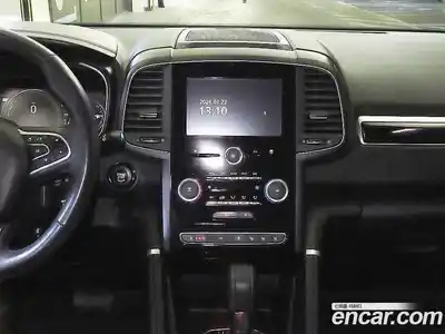 Renault QM6 2017 2.0 Автомат в Москве № 152894, миниатюра 10