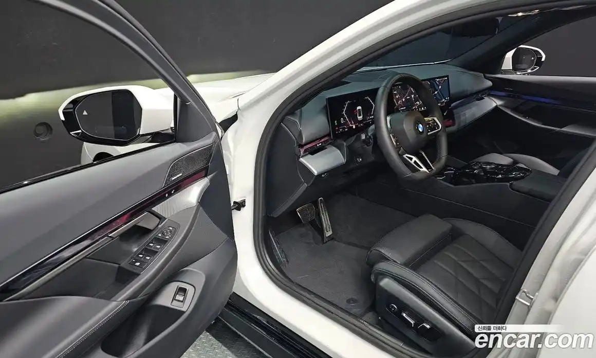 BMW 5-Series 2025 2.0 Автомат в Москве № 153516, фото 18