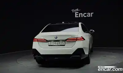 BMW 5-Series 2025 2.0 Автомат в Москве № 153516, миниатюра 3