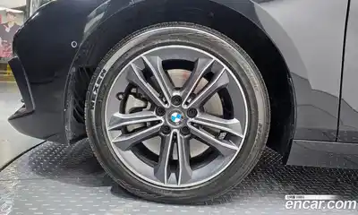 BMW 1-Series 2022 2.0 Автомат в Москве № 153967, миниатюра 3