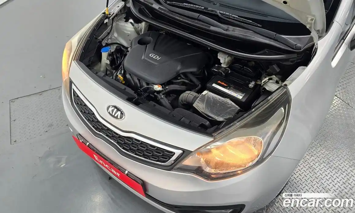 Kia Pride 2014 1.6 Автомат в Москве № 15501, фото 6