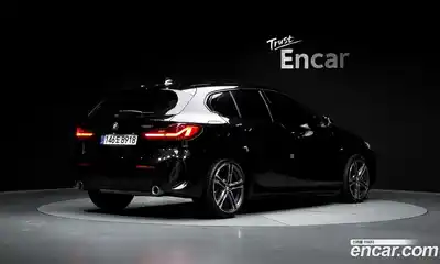 BMW 1-Series 2022 2.0 Автомат в Москве № 157998, миниатюра 2