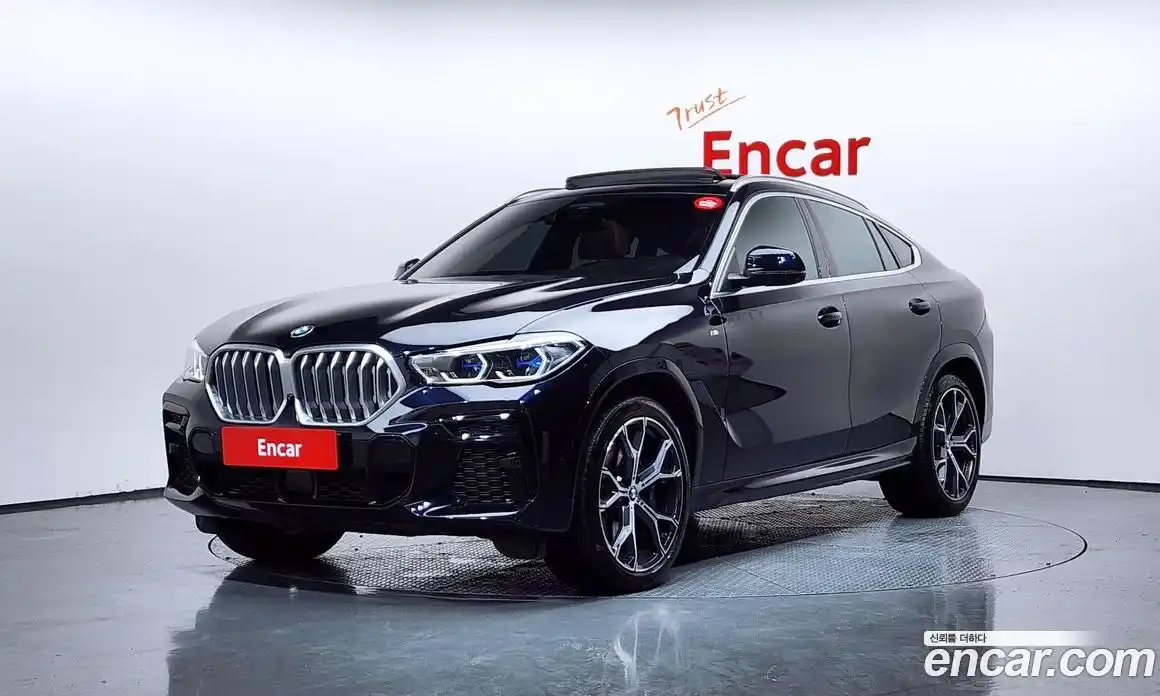 BMW X6 2023 3.0 Автомат в Москве № 158357, фото 1