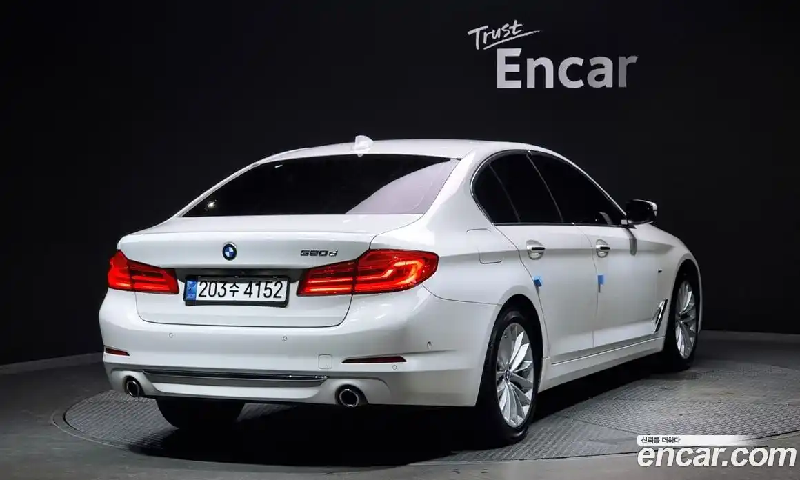 BMW 5-Series 2018 2.0 Автомат в Москве № 159395, фото 15