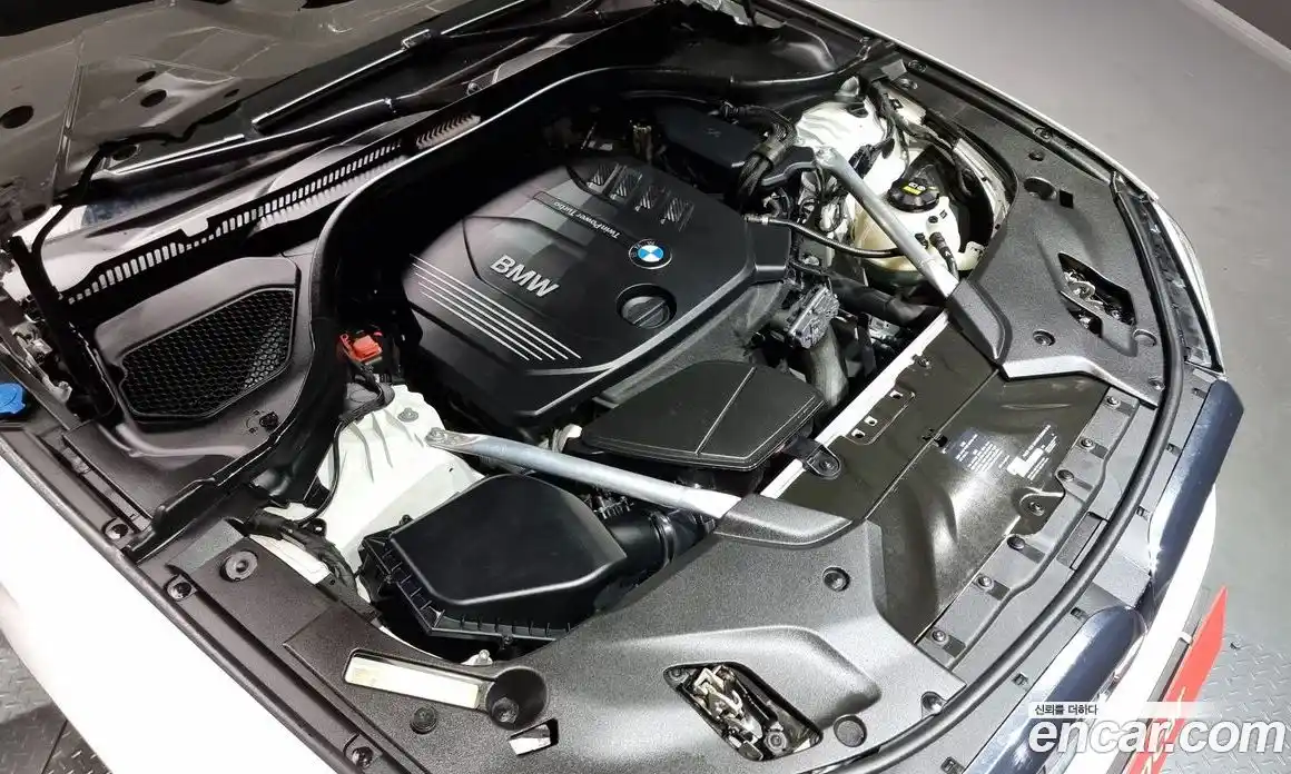 BMW 5-Series 2018 2.0 Автомат в Москве № 159395, фото 16