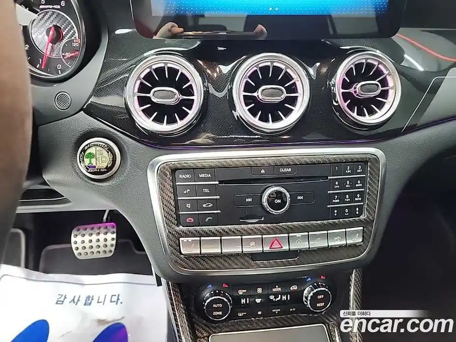 Mercedes-Benz GLA-Class 2018 2.0 Автомат в Москве № 161061, фото 10