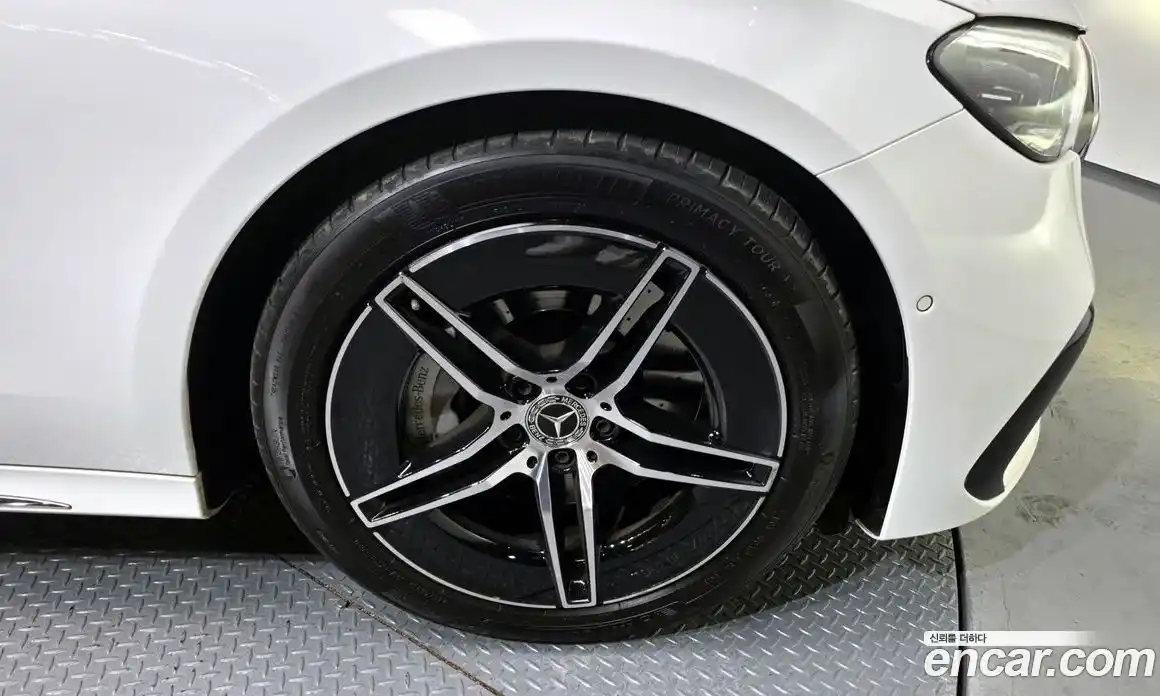 Mercedes-Benz E-Class 2024 2.0 Автомат в Москве № 161094, фото 5