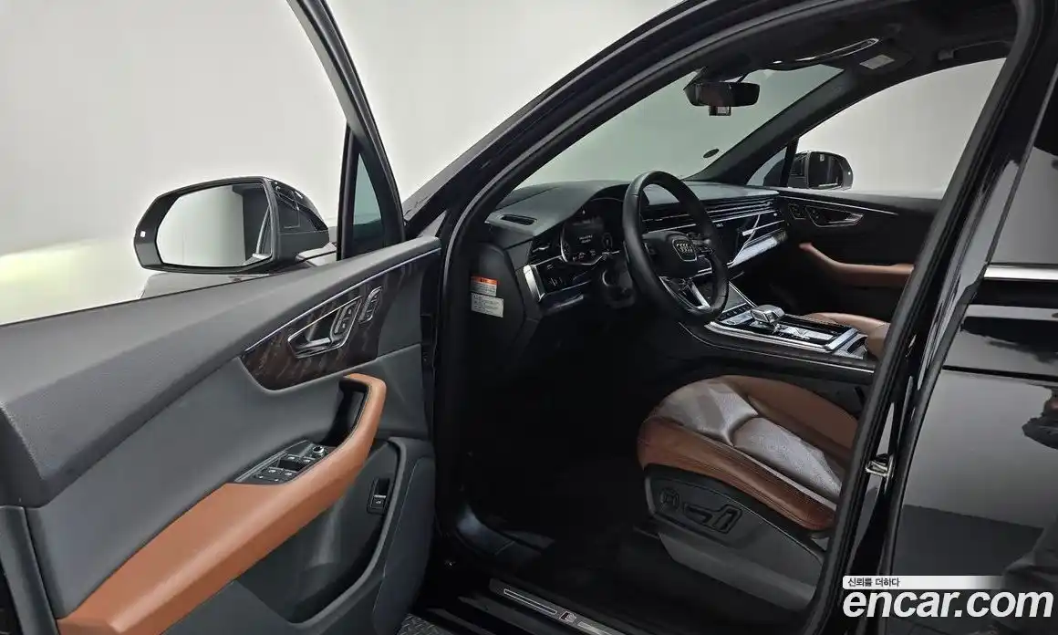 Audi Q7 2021 3.0 Автомат в Москве № 163371, фото 11