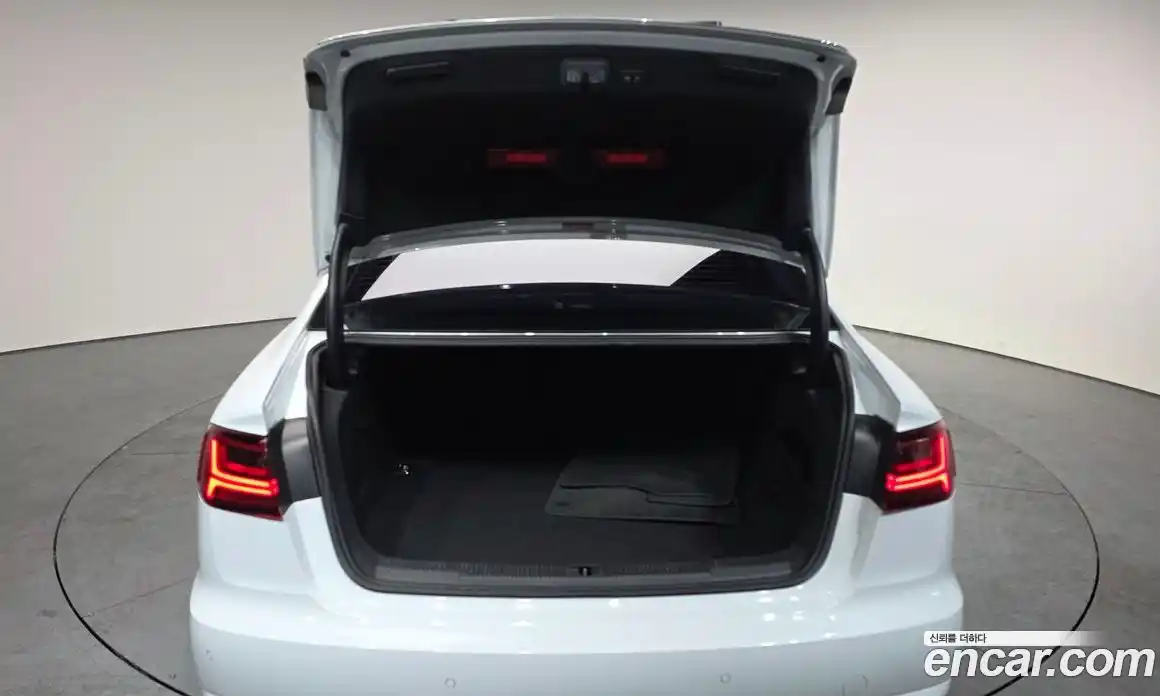 Audi A6 2016 2.0 Автомат в Москве № 163563, фото 11