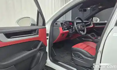 Porsche Cayenne 2024 3.0 Автомат в Москве № 164916, миниатюра 10