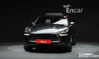 Porsche Macan 2017 3.0 Автомат в Москве № 165397, миниатюра 3