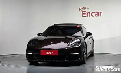 Porsche Panamera, 2018
