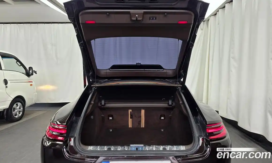 Porsche Panamera 2018 3.0 Автомат в Москве № 165615, фото 14