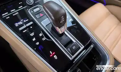 Porsche Panamera 2018 3.0 Автомат в Москве № 165615, миниатюра 7