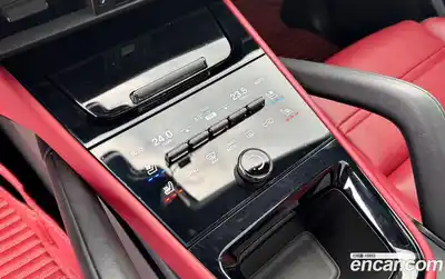 Porsche Cayenne 2024 3.0 Автомат в Москве № 165779, миниатюра 12