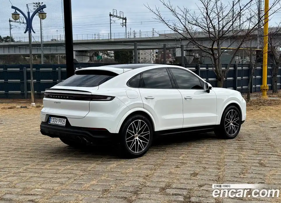 Porsche Cayenne 2024 3.0 Автомат в Москве № 165779, фото 19