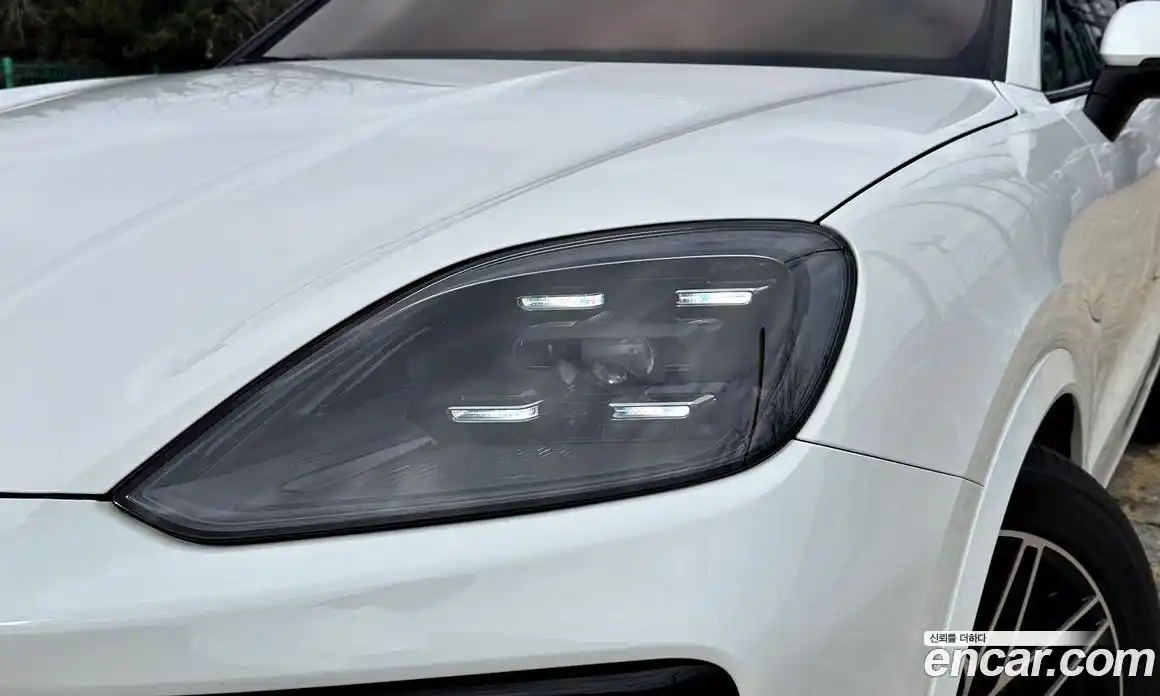 Porsche Cayenne 2024 3.0 Автомат в Москве № 165779, фото 4