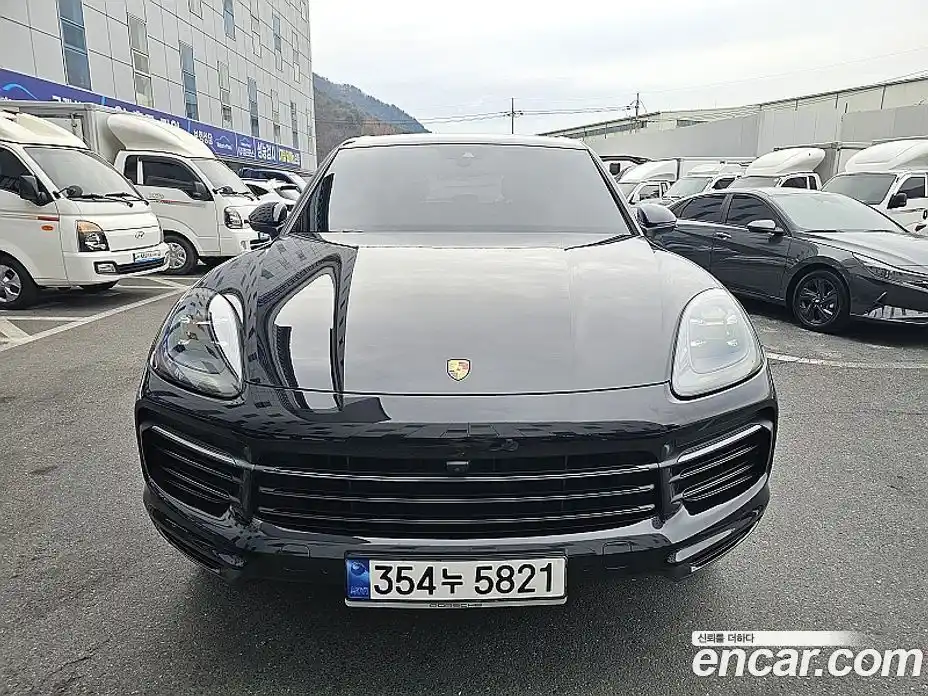 Porsche Cayenne 2019 3.0 Автомат в Москве № 165880, фото 1