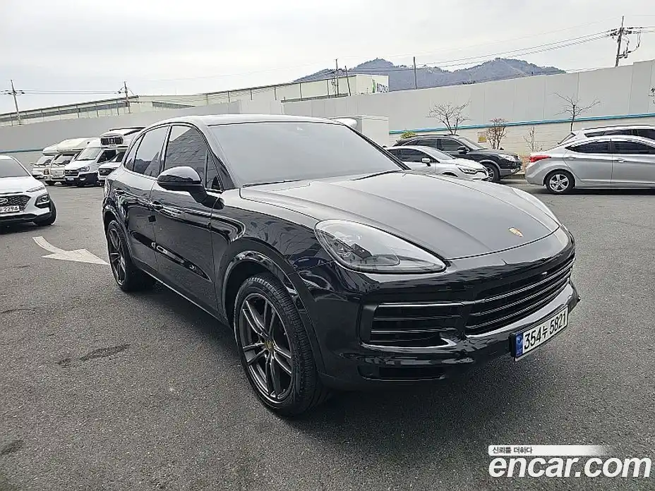 Porsche Cayenne 2019 3.0 Автомат в Москве № 165880, фото 3