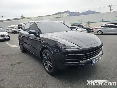 Porsche Cayenne 2019 3.0 Автомат в Москве № 165880, миниатюра 3