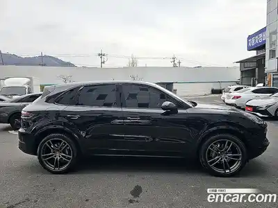 Porsche Cayenne 2019 3.0 Автомат в Москве № 165880, миниатюра 4