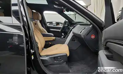 Land Rover Discovery 2024 3.0 Автомат в Москве № 165959, миниатюра 11