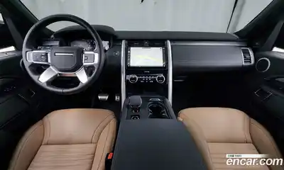 Land Rover Discovery 2024 3.0 Автомат в Москве № 165959, миниатюра 4