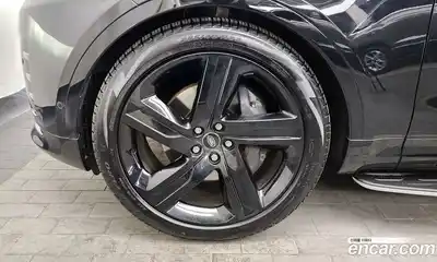 Land Rover Discovery 2024 3.0 Автомат в Москве № 165959, миниатюра 9