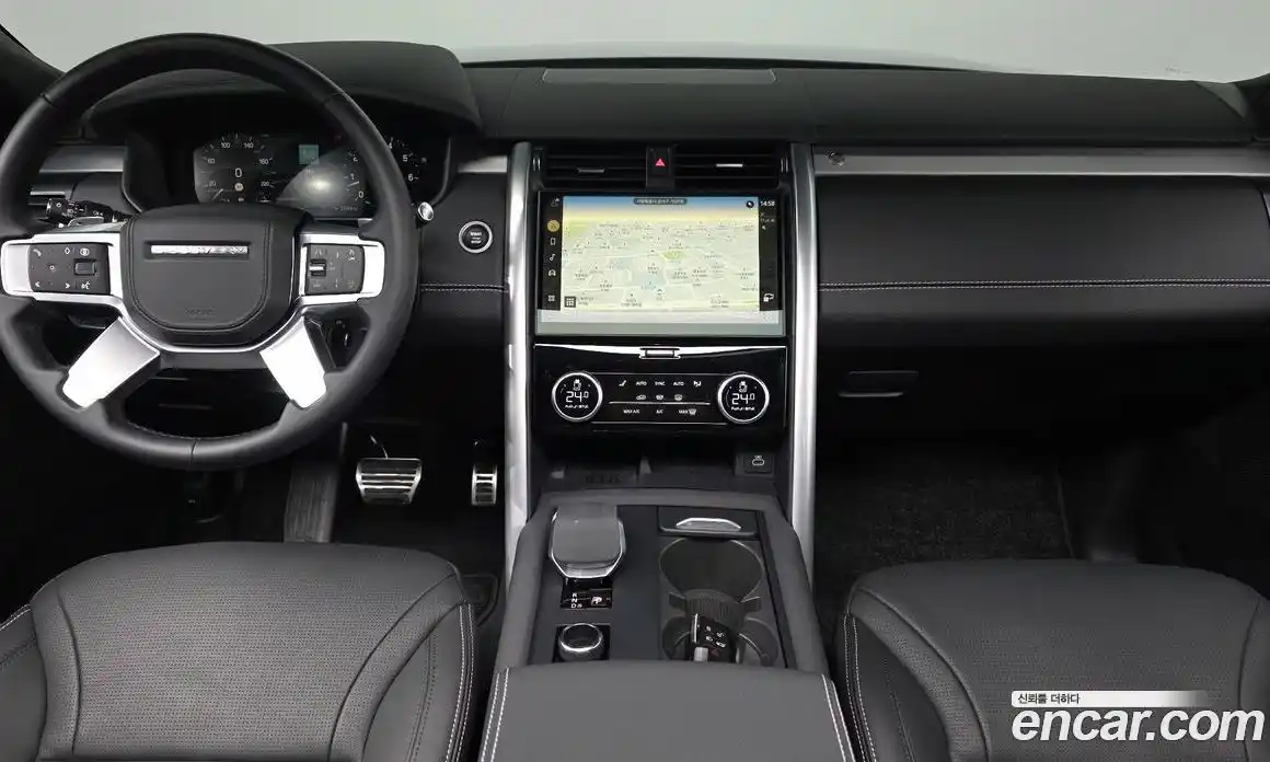 Land Rover Discovery 2025 3.0 Автомат в Москве № 166042, фото 1