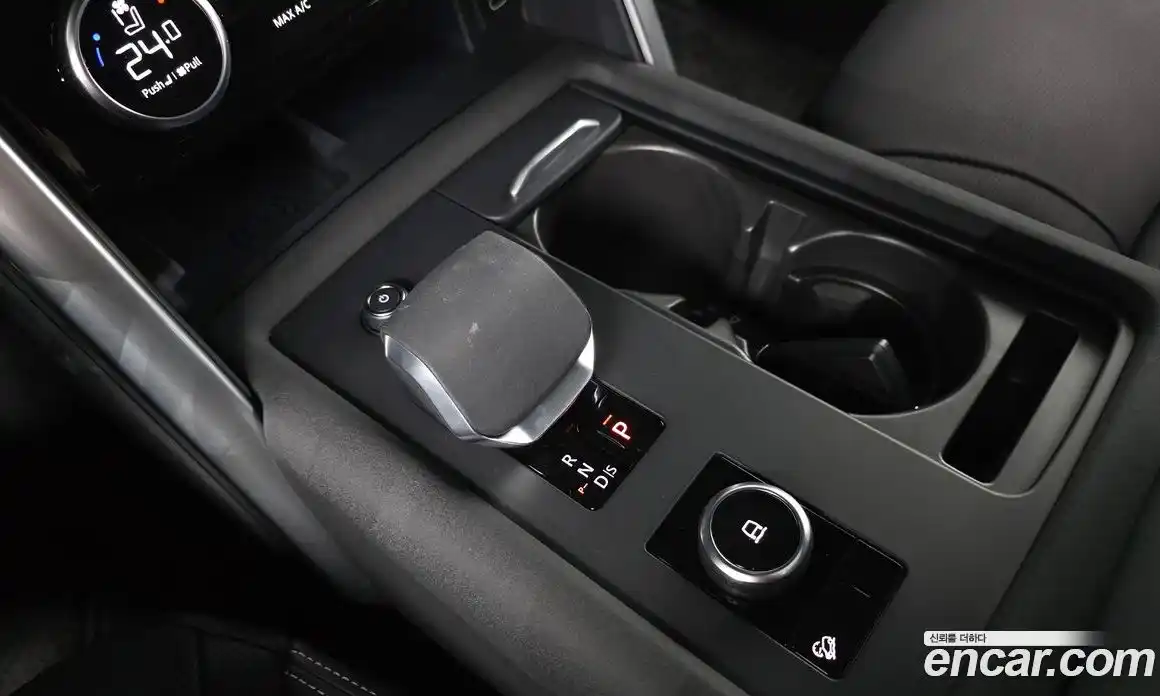 Land Rover Discovery 2025 3.0 Автомат в Москве № 166042, фото 15