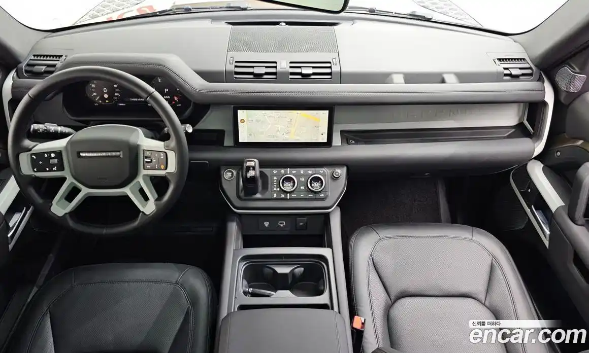 Land Rover Defender 2024 3.0 Автомат в Москве № 166056, фото 5