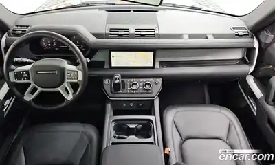 Land Rover Defender 2024 3.0 Автомат в Москве № 166056, миниатюра 5
